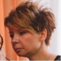 Елена Усенко